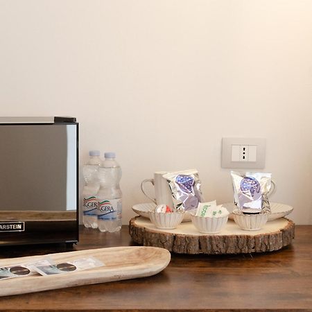 Aca Suite Luxury With Jacuzzi Adelfia Экстерьер фото